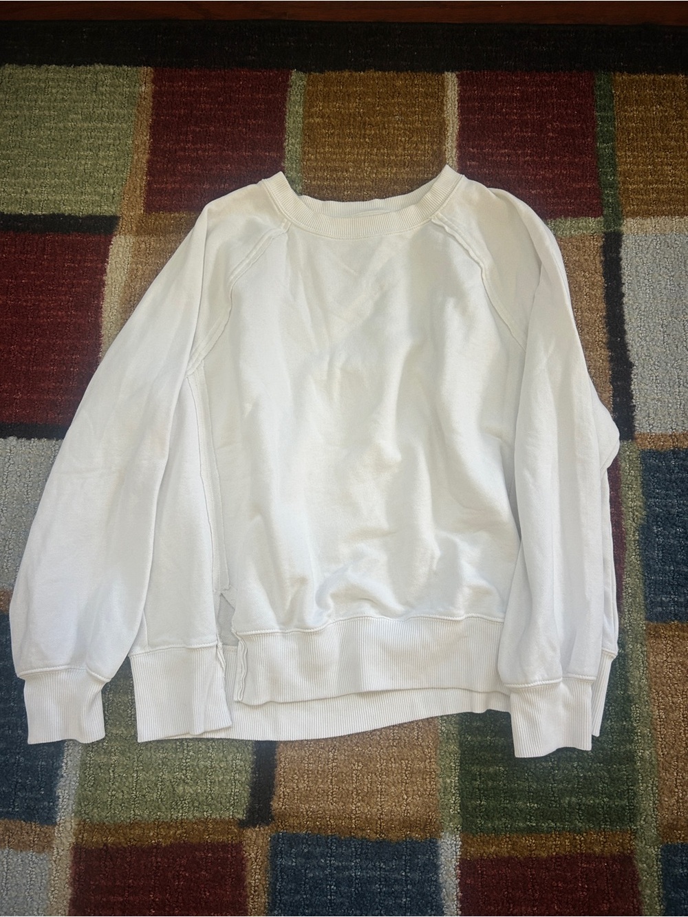 American Eagle Outfitters White Pullover Sweatshirt